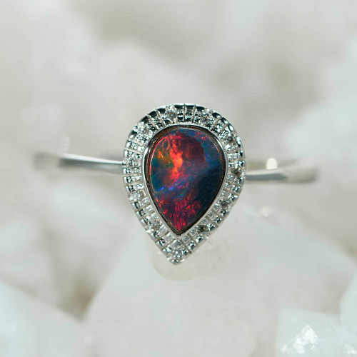 *TRIBECA STERLING SILVER AUSTRALIAN OPAL RING